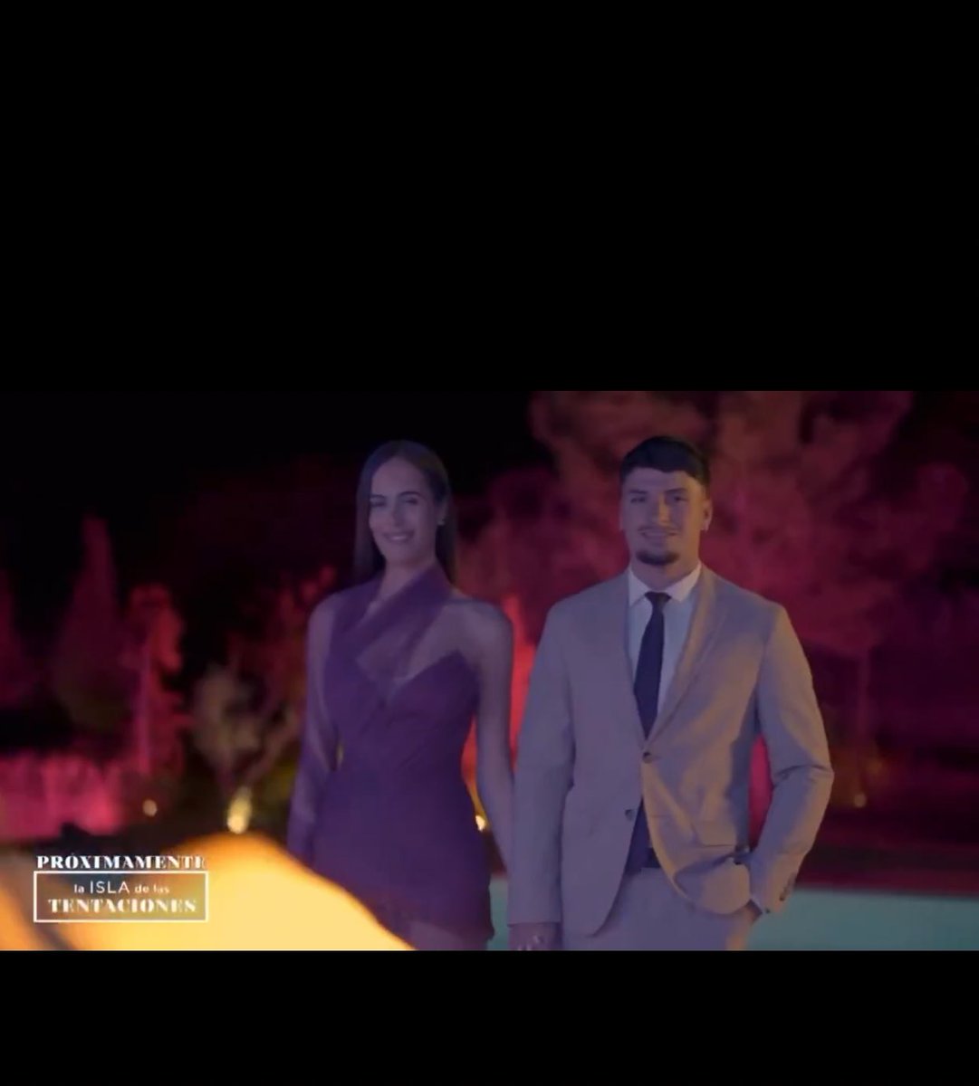 CrisPorElMundo tweet media