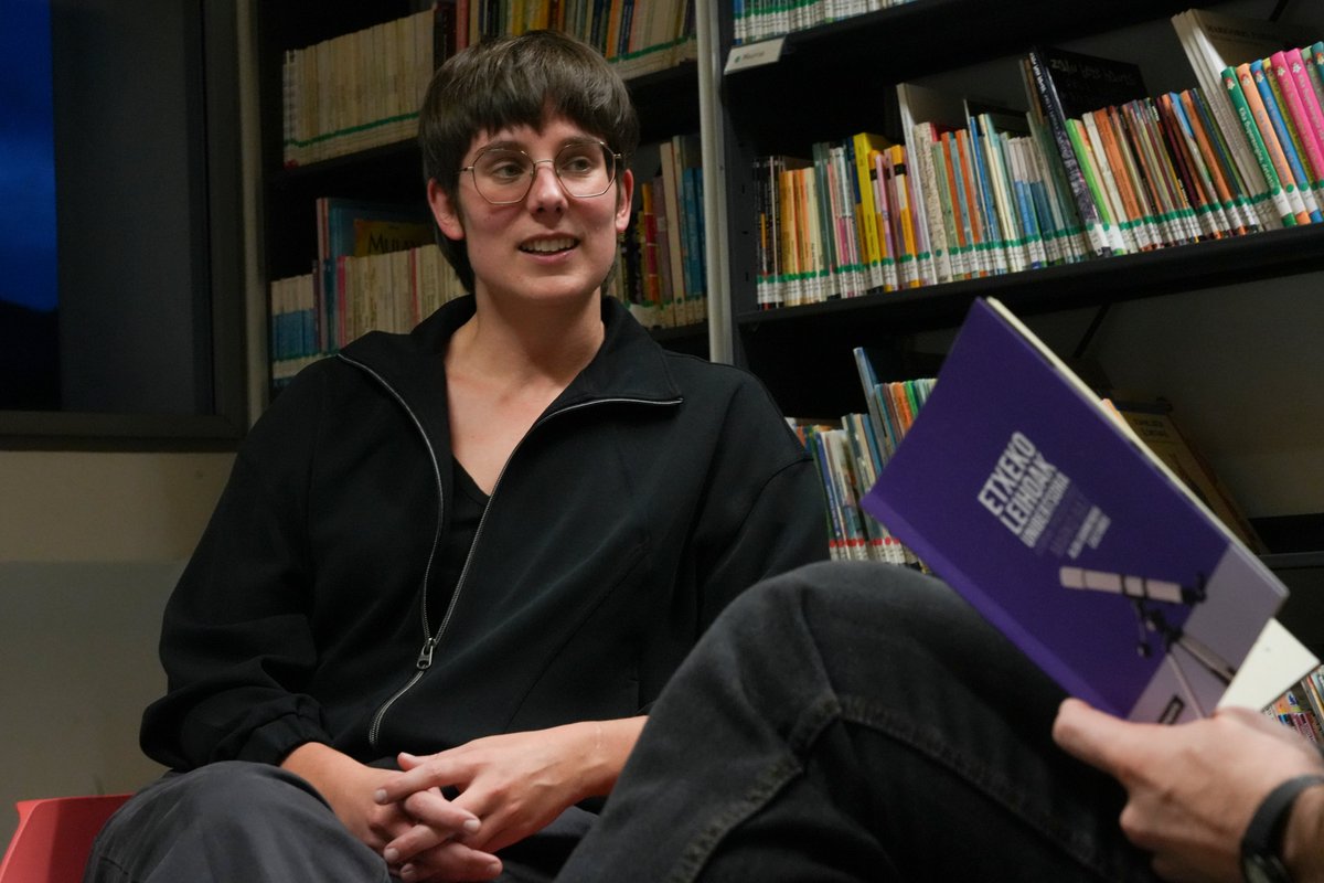 Alba Garmendia: «Hizkuntza gutxituetatik pentsatutako utopiak ere behar ditugu»

Politikaren eta utopiaren arteko harremanaz, utopia sistemikoez, marko propioen potentzialaz... eta beste hainbat kontuz, beti bezain fin eta zorrotz

naiz.eus/eu/hemeroteca/…