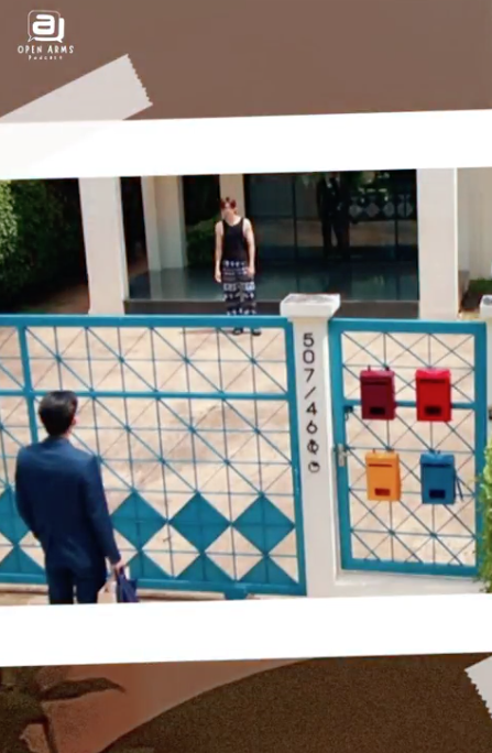 KOBoiiiDABoi's tweet image. พี่เอ็กซ์เก็บทุกรายละเอียด ทุก EP ได้อย่างน่าชื่นชมค่ะ สมเป็นซีรีส์แห่งปีจริงๆ...ขอบคุณคุณอาร์มที่ช่วย design แบบหน้าบ้านให้ด้วยนะคะ สดใสมากค่ะ 

#MeAndTheeSeries 
#OpenArmsPodcast 
#YEAHChannel