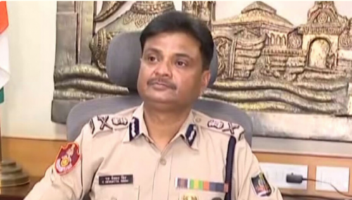 otvkhabar's tweet image. #ବୋମା_ଧମକର_ମିଳିତ_ତଦନ୍ତ: ସିପି
-ବୋମା ଧମକ; ମିଳିତ ତଦନ୍ତ କରିବେ କମିଶନରେଟ୍‌ ପୋଲିସ ଓ କ୍ରାଇମବ୍ରାଞ୍ଚ
-ମିଳିତ ତଦନ୍ତ ନେଇ ସୂଚନା ଦେଲେ ପୋଲିସ କମିଶନର ଏସ୍‌. ଦେବଦତ୍ତ ସିଂ
-‘କେଉଁ ସୋର୍ସରୁ କୋର୍ଟକୁ ମେଲ୍‌ ଆସିଛି ତାହାର ତଦନ୍ତ କରାଯିବ’
#bomb #OdishaPolice #CrimeBranch #BombHoax #Odisha #OTV