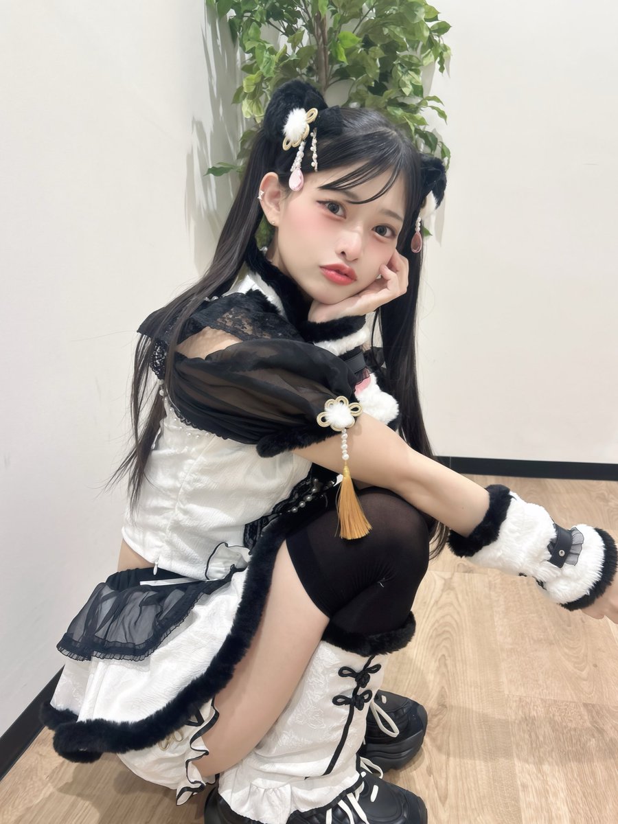 この角度、反則でしょーが！！！💥