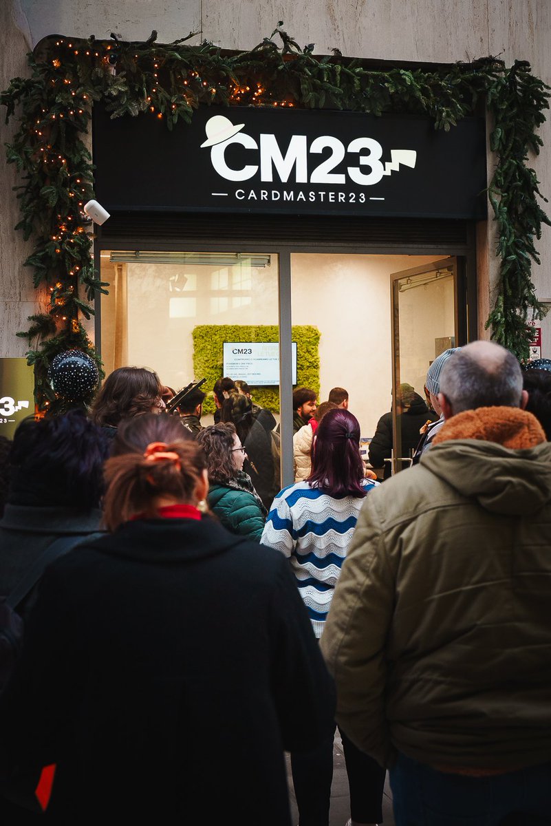 Simone C. tweet media