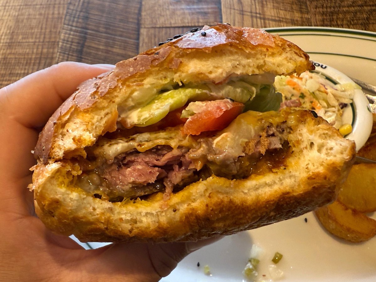 ここトランプ大統領が食べに行ったところ。美味しいよ