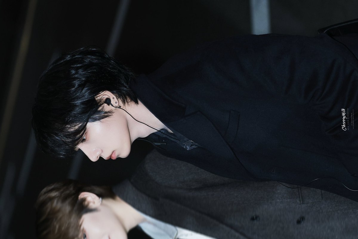 260108 🛫

 #명재현 #JAEHYUN #ジェヒョン 
#BOYNEXTDOOR #보이넥스트도어