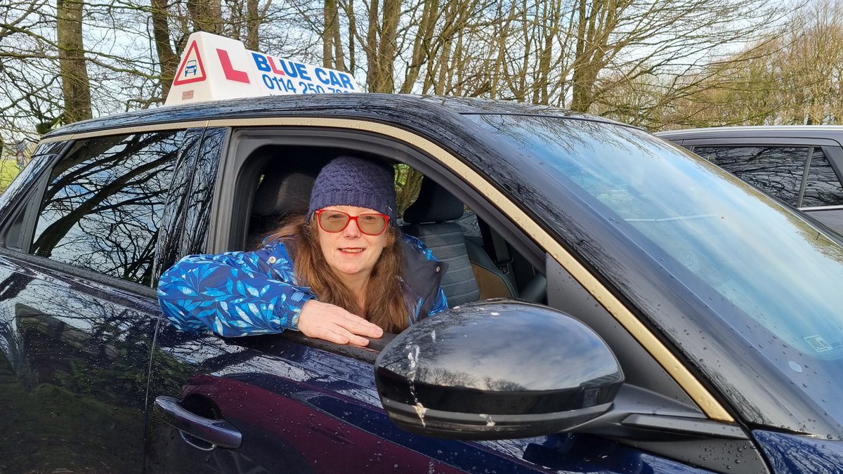 Moira Benson 🚙 tweet media