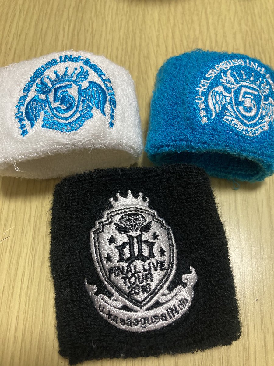 GCMKFOVrailways's tweet image. 来週のために引っ張り出してきたよ…

また使う日が来るとは🥹

dbコールやるかな？

#三枝夕夏INdb