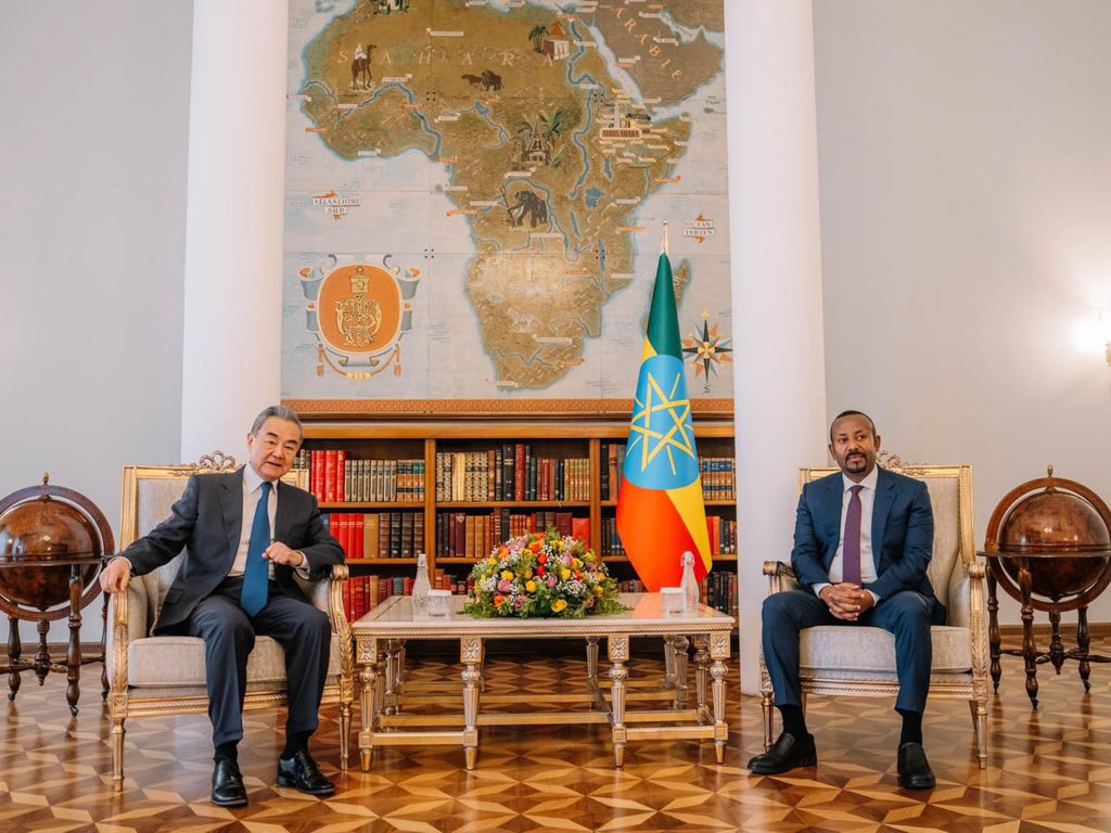 CGZerihunDXB's tweet photo. #Ethiopia 🤝 #China 
Pictures speaking volumes of words regarding the level of partnership between the two countries. 
@AbiyAhmedAli @PMEthiopia 
@MFAEthiopia @SMHaderaAbera @BerhanuTsegaye https://t.co/J0tzTXBE9V