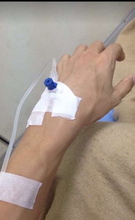 afrkml's tweet image. Masih inget gak kapan terakhir kali kalian diinfus? Sakit apa saat itu? 🤒🤧🥴