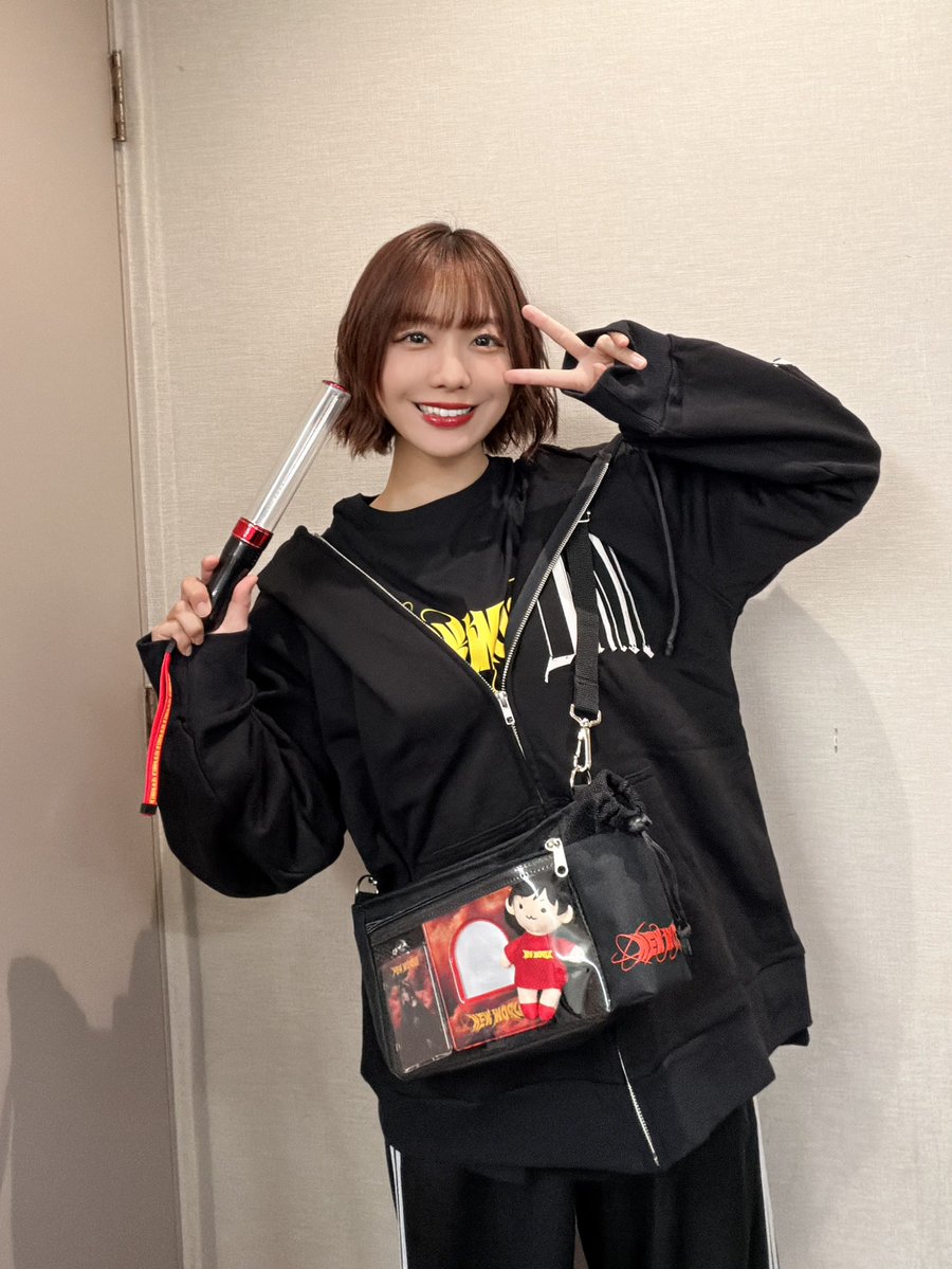 愛美NEW_WORLDツアー グッズ事後通販 実施中