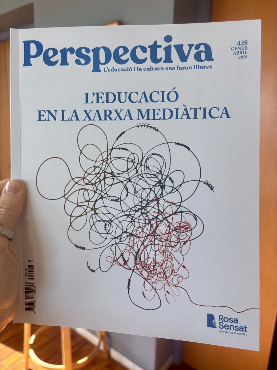 mhurtad4's tweet photo. Quina preciositat de revista, de contingut i de temasso!

Feu el favor de llegir-la de dalt a baix ;)

Aquest cop he escrit l’editorial i, com havia de ser, parlo de mitjans de comunicació i les seves responsabilitats.
@RosaSensat https://t.co/GA7wCBXN3K