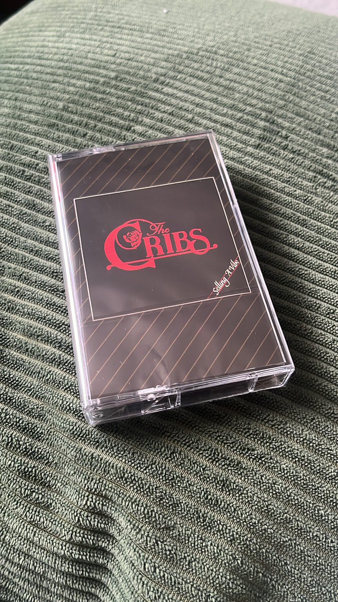 parkla's tweet photo. @thecribs here we go… https://t.co/Uy3ZDVgrDU