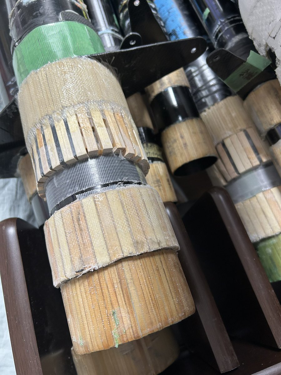 多くの方にご助言によりかんざしを改良することができ、結果無事桁試験を成功させることができました。
本当にありがとうございます！！
旧←→新
です。