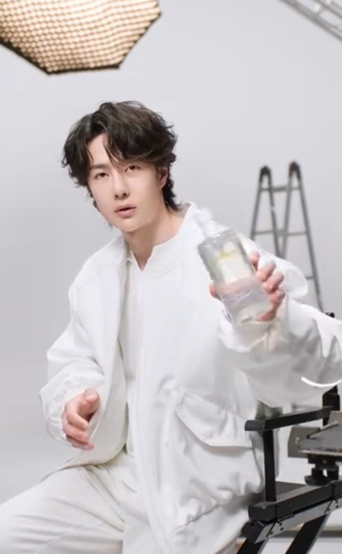 🤩🤩🤩🤩🤩 #WangYiboxshuuemura #王一博