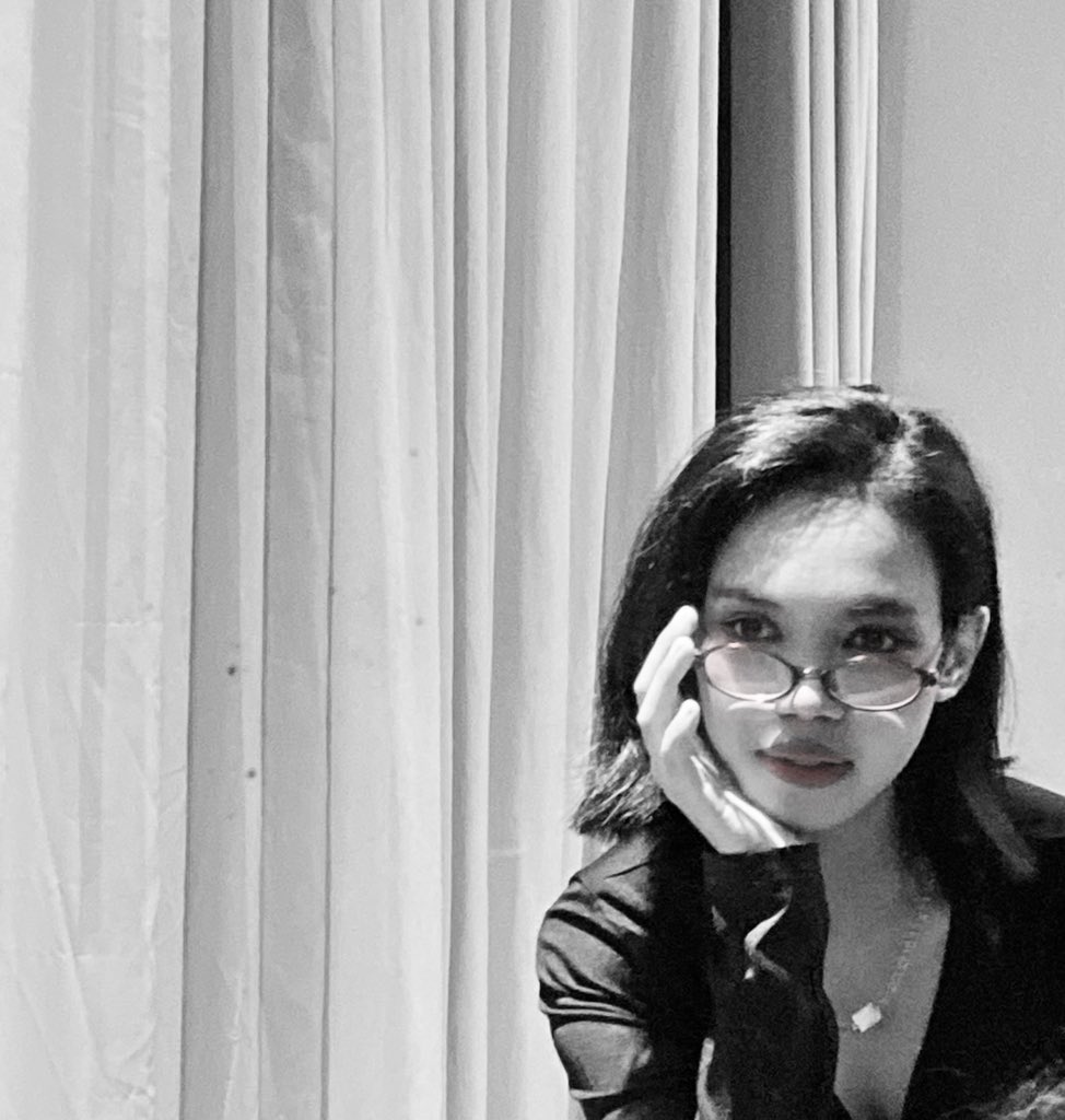 nathajaaey's tweet image. a slow dinner kind of night🕯️🖤

#ENSD #EHYPEN #HEESEUNG #ENGENESelcaDay @ENHYPEN @ENHYPEN_members