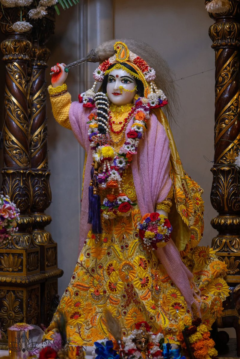 shribhattpitham's tweet photo. ‼️ #श्रीराधाकृष्णाभ्याम्_नमः 
योगेश्वर #श्रीकृष्ण एक #रूप अनेक!{22}‼️ https://t.co/oMhH6RRb6t