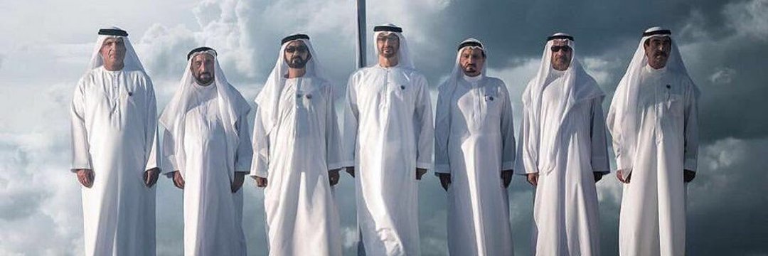 Dhahi_Khalfan's tweet photo. على قدرِ أهلِ العزمِ تأتي العزائمُ
وتأتي على قدرِ الكرامِ المكارمُ
وتعظمُ في عينِ الصغيرِ صغارُها
وتصغرُ في عينِ العظيمِ العظائمُ https://t.co/834LeHbSzS