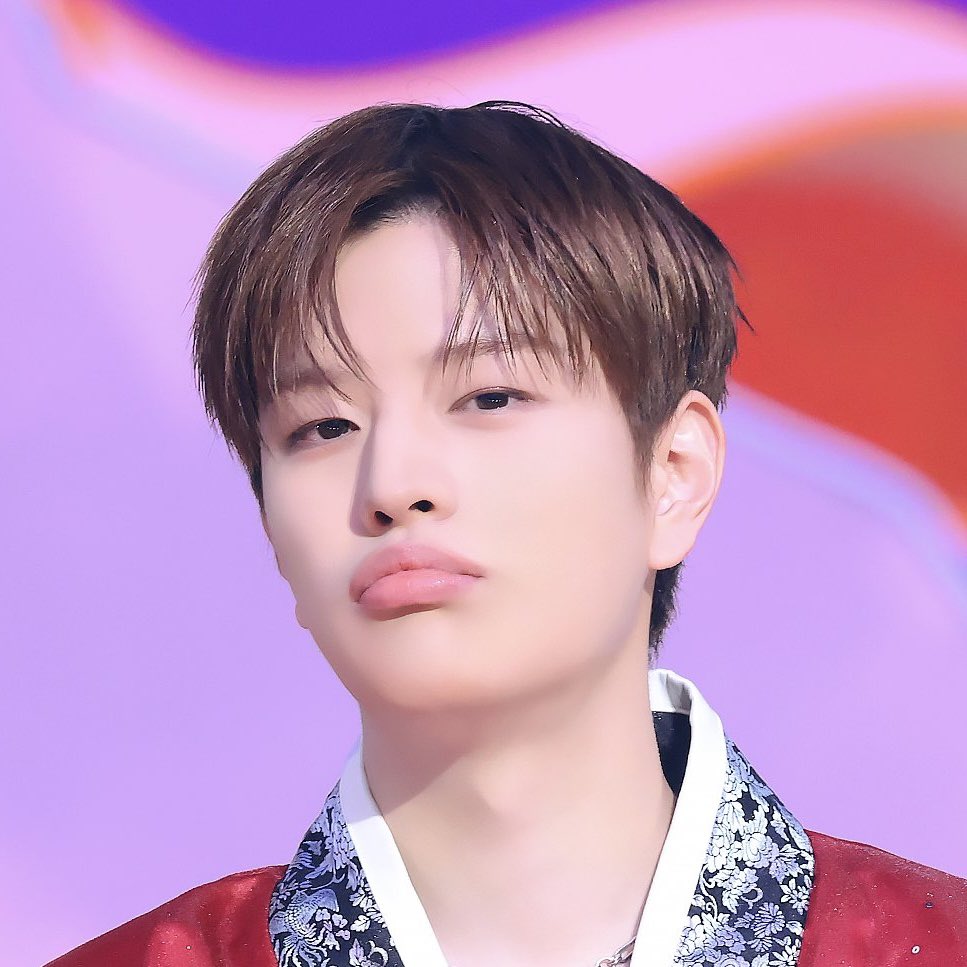 sminiverse_'s tweet image. 