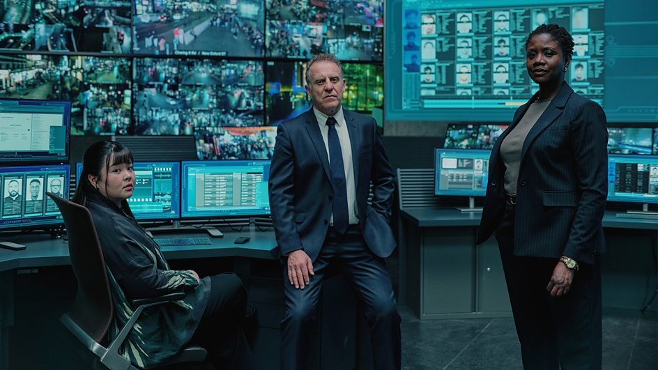 anael_tw's tweet photo. 🇬🇧 Premières images de la saison 3 de « The Capture » qui arrive au printemps sur la BBC. La saison 2 est toujours inédite en France, et la saison 1 est actuellement indisponible malgré un bref passage sur M6+ à l'automne dernier.
🔗 https://t.co/TIxXVEhJRg https://t.co/ySEcXpWwNf