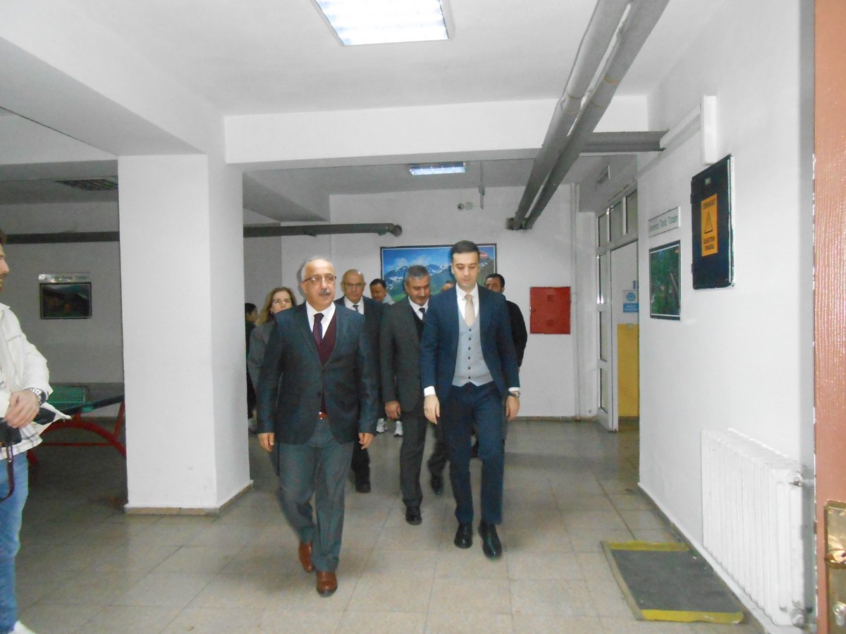 CayeliMem's tweet photo. Türkiye Yüzyılı Maarif Modeli Işığında Ebeveyn Okulu Sertifikaları Verildi

https://t.co/4R7YA5QQ40…

#TürkiyeYüzyılıMaarifModeli #EbeveynOkulu #AileYılı #HayatBoyuÖğrenme #HalkEğitimi #EğitimdeİşBirliği #Çayeli #MaarifModeli https://t.co/sk6qgzfKVT