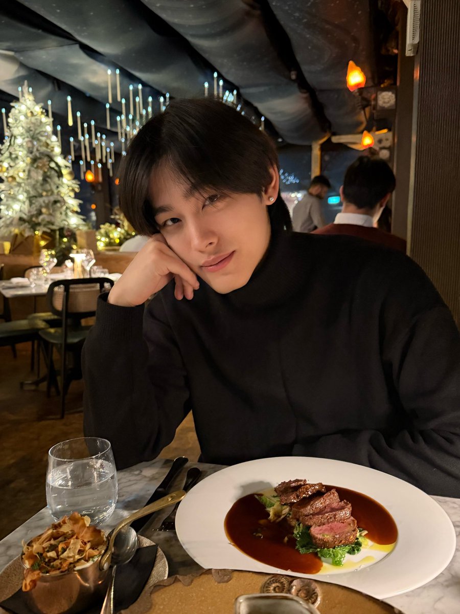 Copper_phrt16's tweet image. หม่ำๆๆ🍴 #copperphuriwat