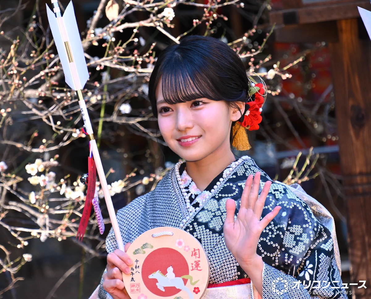 乃木坂46 瀬戸口心月『結成15周年記念』５種コンプ写真② オリコンニュース on X: 