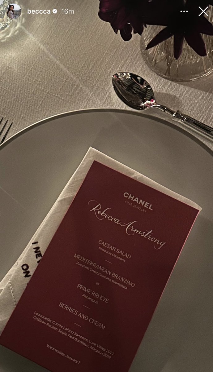 0508_samm's tweet photo. menu with the ink of her name! i super love chanel!! 

REBECCA X CHANEL LOS ANGELES
#BeckyxCHANELCocoCrush https://t.co/3wgbb51bAr