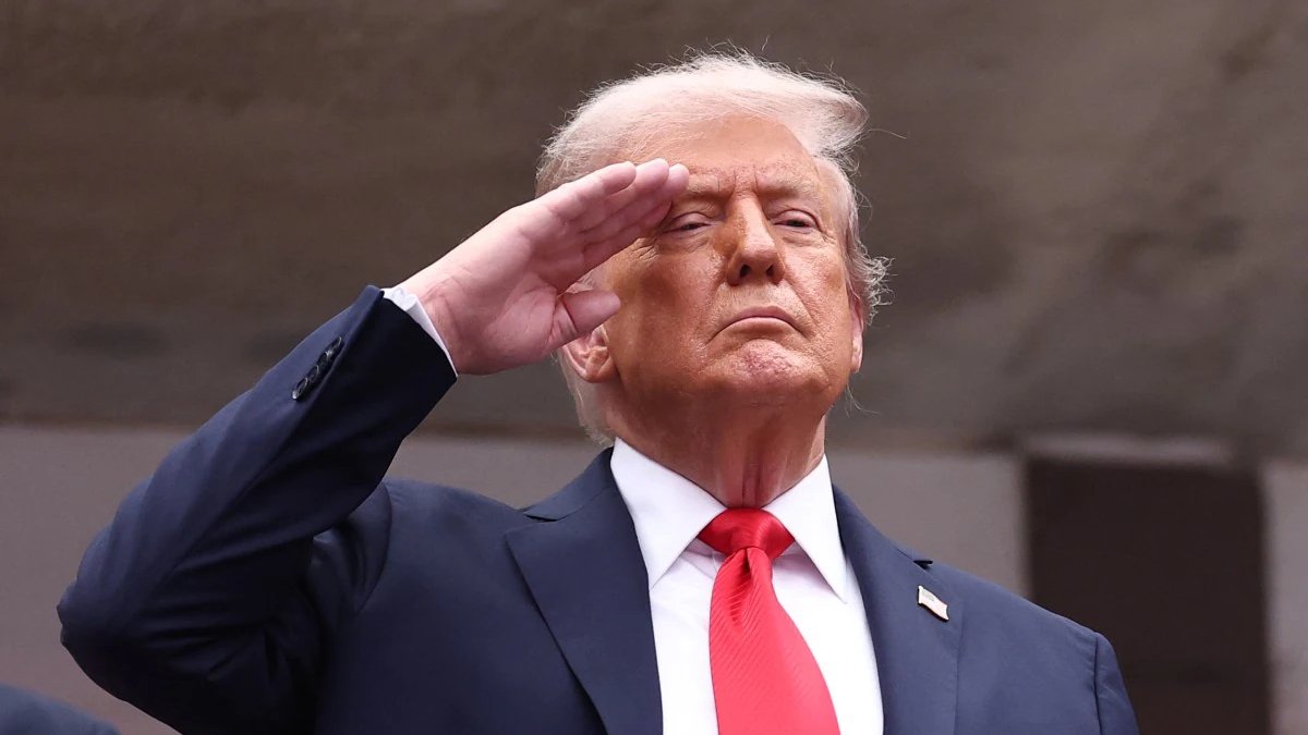 Donald Trump en 2026:

- Captura a Nicolás Maduro y pone en jaque todo el sistema financiero del narcotráfico que financia a la izquierda en Iberoamérica. 
- Retira a EEUU de 66 organismos globalistas mundiales, 31 de la ONU.
- Cambia la pirámide alimenticia para acabar con los