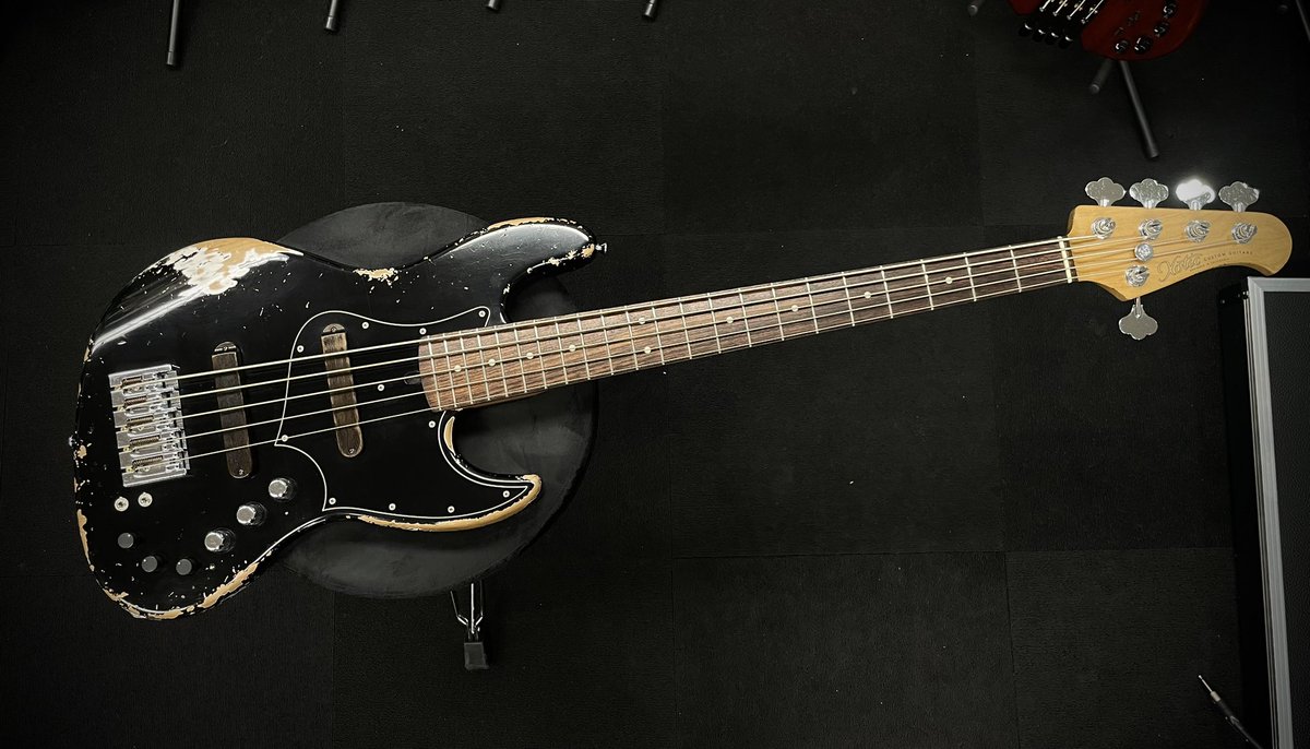 used】 Xotic XJ-1T 5st Alder/Rose Black Heavy Aged 5弦のXJ-1T が