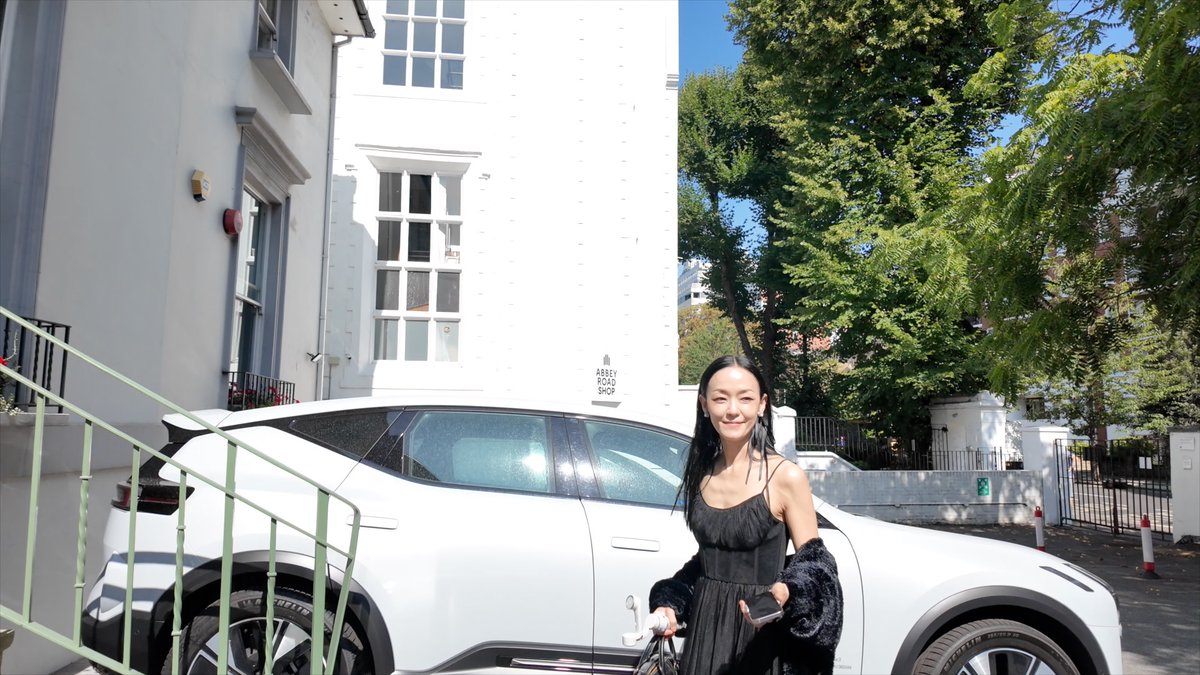 LIFE! in LONDON abbey road EP.02

자우림 유튜브 채널을 통해 'LIFE! in LONDON abbey road EP.02'가 공개되었습니다

📹youtu.be/vVgwTijfTaY

#자우림 #JAURIM
#라이프 #LIFE