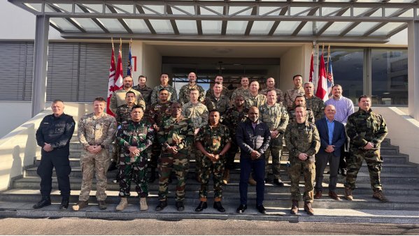 British Peace Support Team (Africa) tweet media