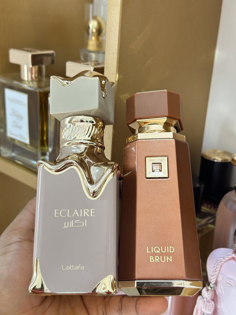 I can’t stand Eclaire alone so the spiciness in Liquid Brun balances that lactonic smell out for me. 

You can get both from ⁦<a href="/ProfumoNG/">Perfume / Home Fragrance Store.</a>⁩ 🫶🏻