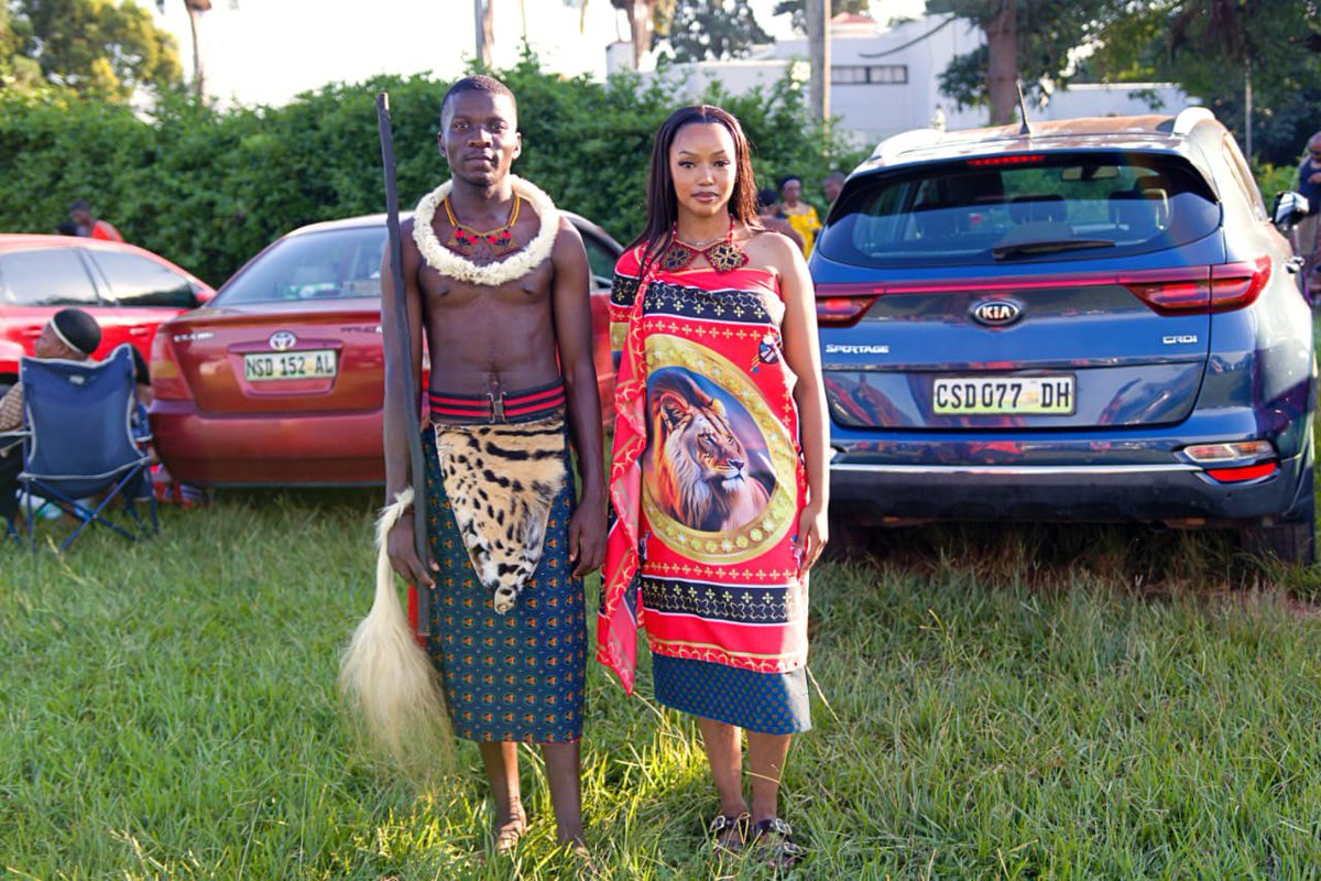 arnoldmncedisi's tweet photo. What is an event without friends?💯🇸🇿 we pulled through #bakangwane #Incwala2025 #eSwatini #swaziland https://t.co/CiZdfL3u8m