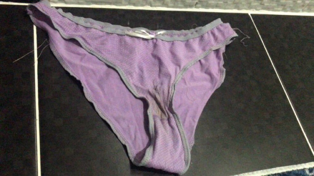 Kardeşim Ebrunun kirli sepetinden
Ensest 
Gavat