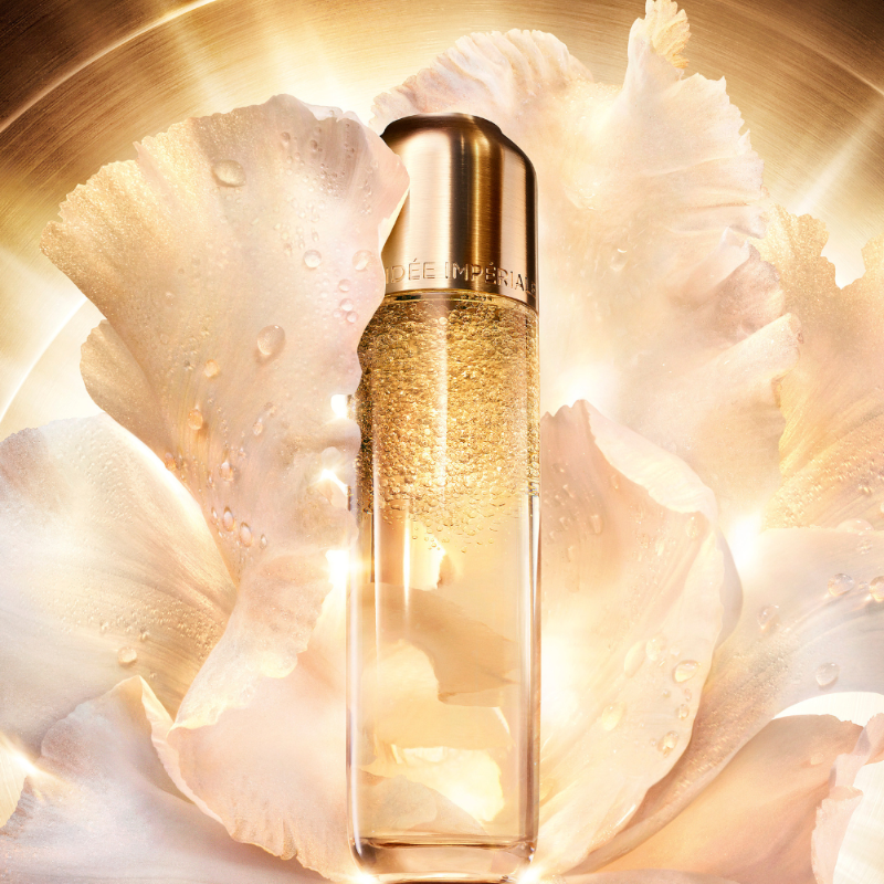 オーキデ アンペリアル ゴールドノビレ〉から、肌の輝きを引き出す、ザ