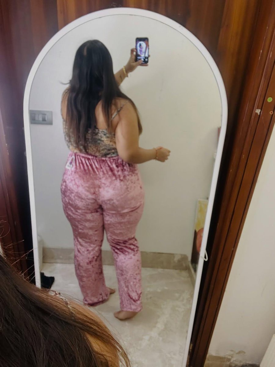 qnayroz1's tweet image. أهلاً يا قمر 🌹❤️
أنا نيروز، ٣٣ سنة، مسيحية متجوزة ✝️، جسمي 3X كيرفي طبيعي وبحبه أوي 😍💋
حسابي الجديد ومحتاجة أكبر معاكم 🥰
لو عايزين تدعموني:
فولو ليا
ريتويت المثبتة
علق بـ 'تم' ✅
هرد وهفولو باك سريع ❤️
خلونا نستمتع مع بعض 🫶🏼 #كيرفي #نيروز #متابعين