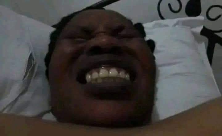 ChrisExcel102's tweet image. Single mothers right now hustling money for stationery and school fees 😭😭😭