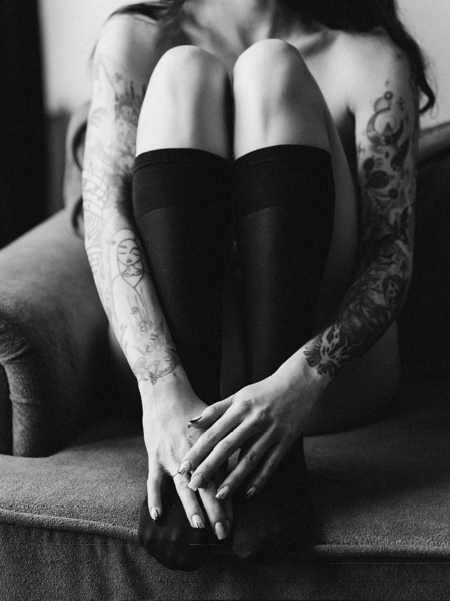 Вот такая скромная фоточка на #нюдсочетверг