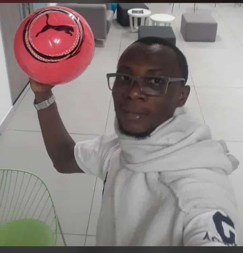 TBT… tech lifestyle 🤓🫶🏼🙌🏻😊🤩 👨🏻‍💻 

Gratitude 🙏🏼 Alhamdulillah 🤲🧎🏻🥹
 
#CloudComputing #MCT #M365 #Freelance #ITSupport #CyberSecurity