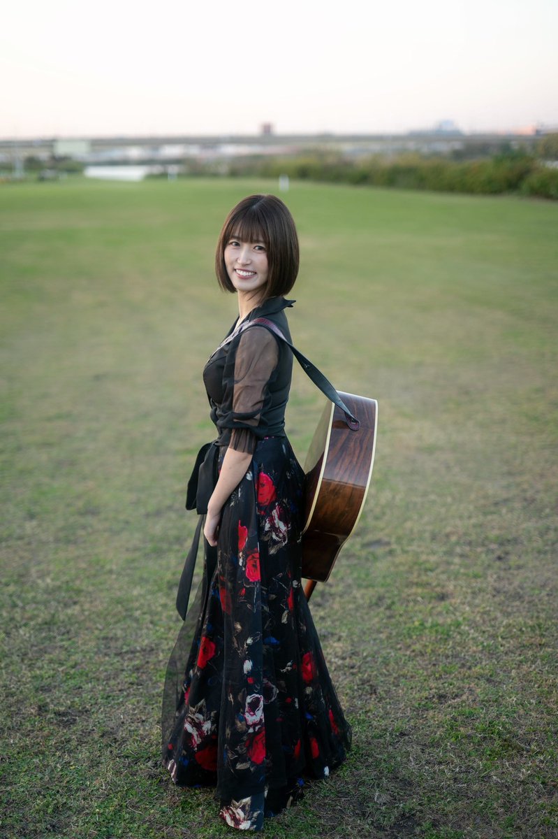 次回ライブ🎸
ご予約DMください✨きてね！

📅 日時：2026年1月12日(月・祝)
⏰ 時間：開場 11:40 / 開演 12:00
📍 会場：Music Diner FAMILY
東京都練馬区豊玉北5-15-1 ヒルズ京栄6番館 B1F
🎟️前売￥3,900 / 当日￥4,400 (別途1drink)

【出演】
金田一芙弥/二段優希/平田深冬