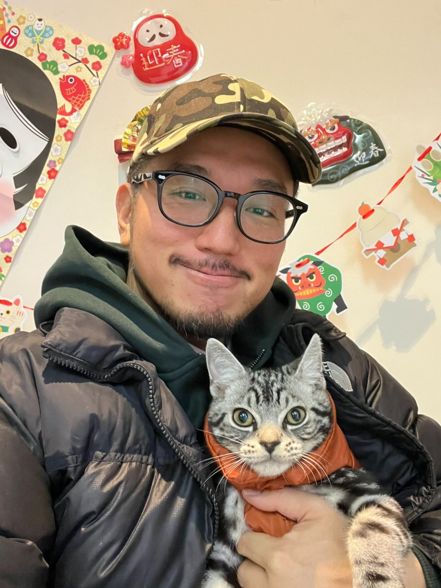 iyashimaru888's tweet photo. 明けましておめでとうございます
正月休みwith kitty🎍
had a great break on Nagano Onsen
#蓼科 https://t.co/SaXaXp5MvU