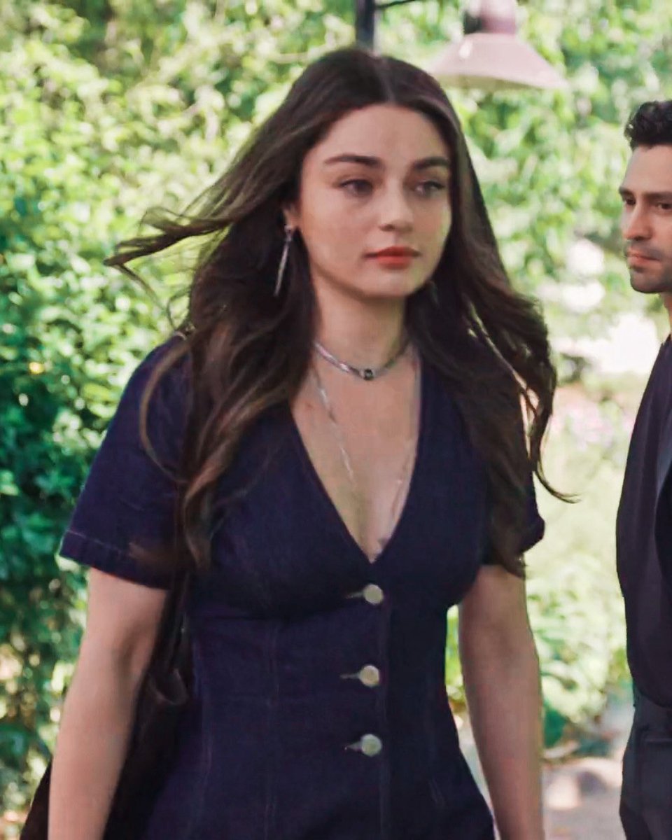 she’s literally so beautiful 🫠