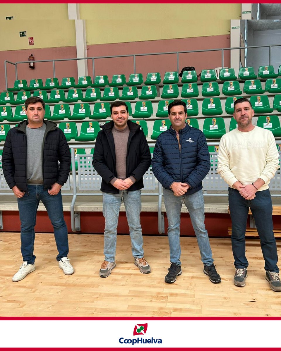 🏟️✨ En COOPHUELVA creemos firmemente en devolver a nuestra tierra parte de lo que nos da.

Por eso, hemos donado asientos para el Polideportivo Municipal de Lucena del Puerto, en colaboración con el Ayuntamiento, contribuyendo a mejorar un espacio clave para el deporte.