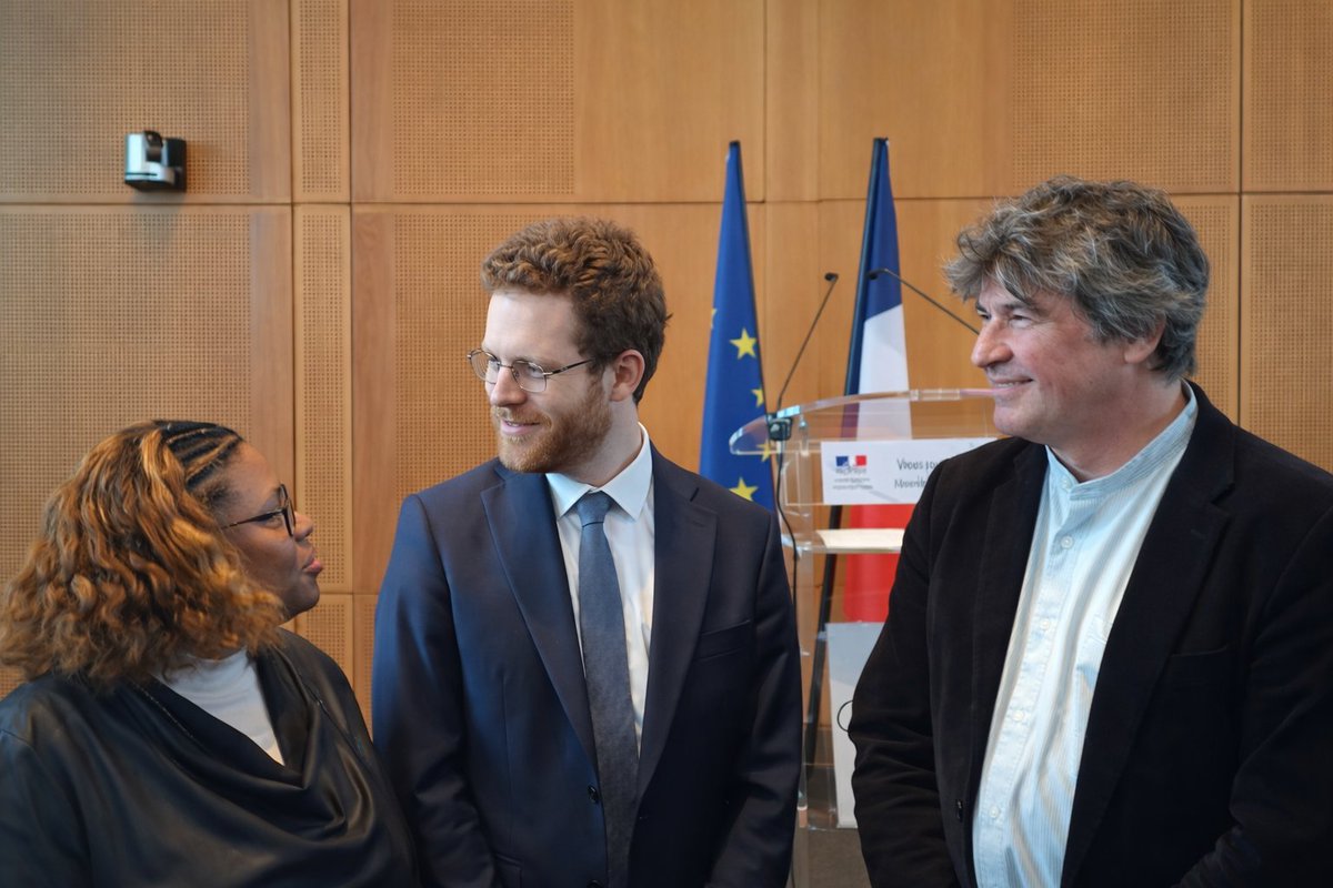 FedUNSATer's tweet photo. #CSFPT - Vœux en présence du #ministre de la #FonctionPublique
UNSA Territoriaux a échangé sur les attentes des agents :
➡️ carrières &amp; rémunérations,
➡️ usure professionnelle,
➡️ retraites...
Des engagements annoncés. #UNSA restera vigilante sur leur traduction concrète. #FPT https://t.co/8gJnZbg2CF