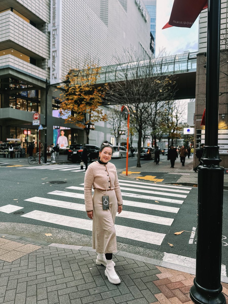 EARTHPANYA's tweet photo. EARLY YAWNING 🤣

#TAAEXJP2526 
#PANYASANINTOKYO 
#PANYASPHEREINTOKYO https://t.co/mhKdtu7Fdf