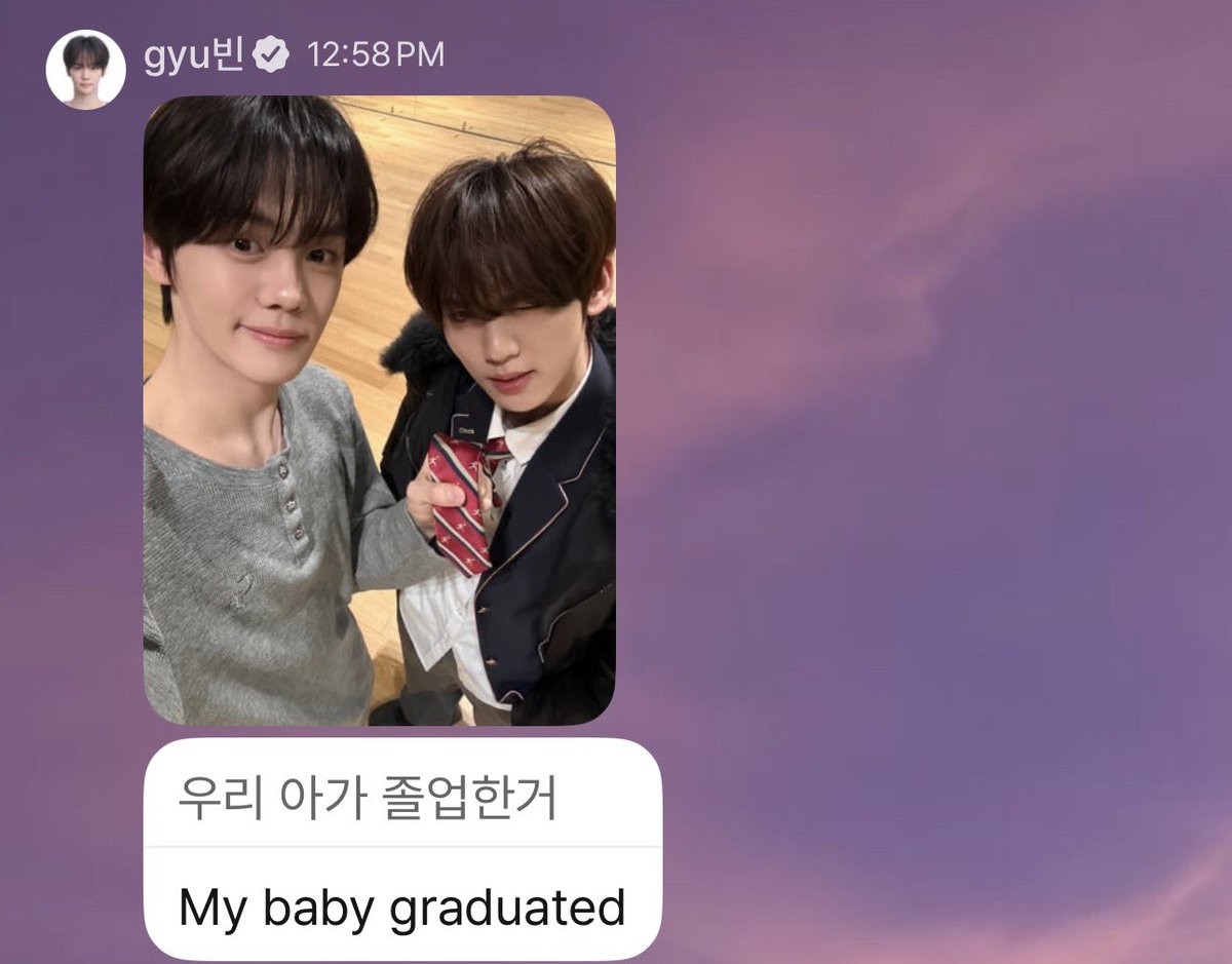 gyugyu_ZB1_'s tweet image. THATS HIS SON YALL