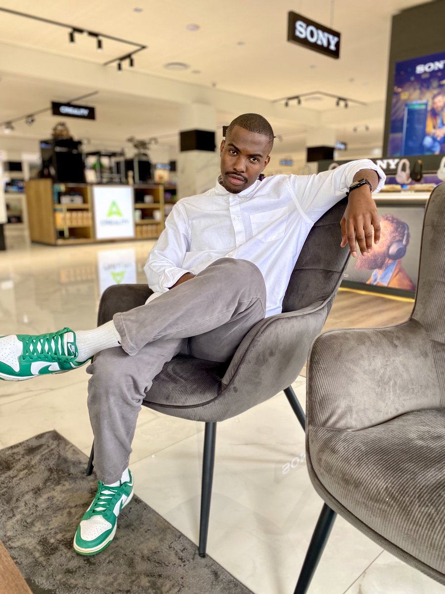 Pretty like Tinashe. tweet media