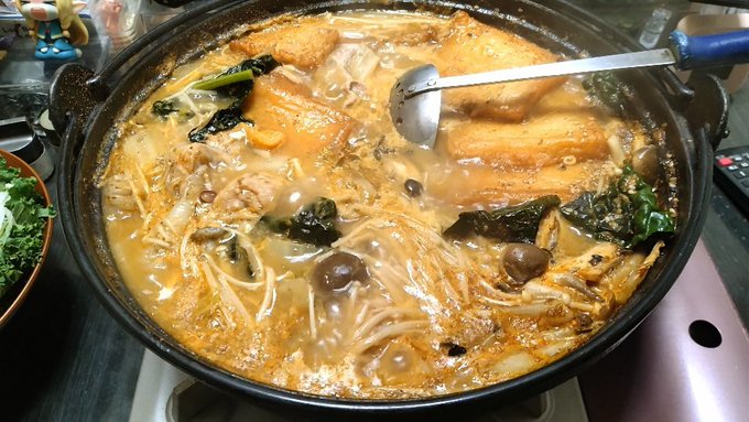 今季初鍋担々。数年前は週一くらいで鍋してたけど、あんましなくなっちゃった。 