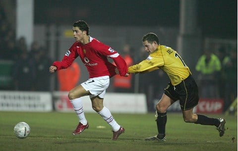 Cantona_Collars's tweet image. 20 Years Ago Today:

Burton Albion 0-0 Manchester Utd

Conference side Burton deservedly earned a lucrative FA Cup replay after holding Manchester United to a draw 🤯