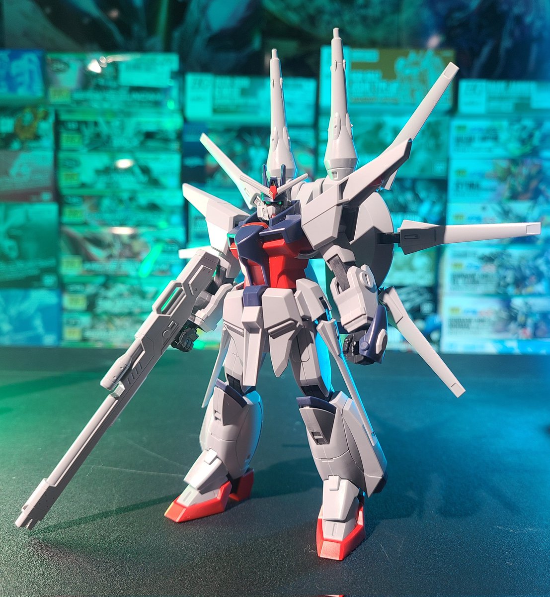 ガンプラ組立 2/100』 HG レジェンドガンダム完成!! 2005年に販売され