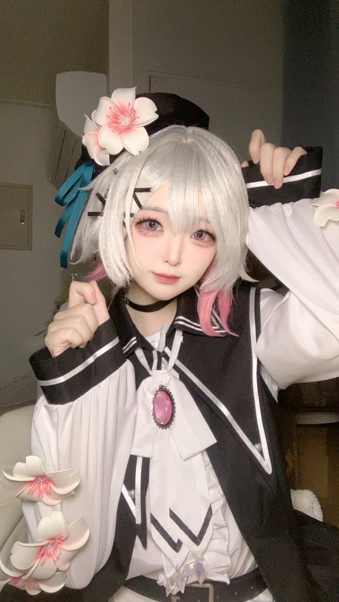怜karen tweet media